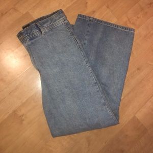 BDG wide leg mom jean